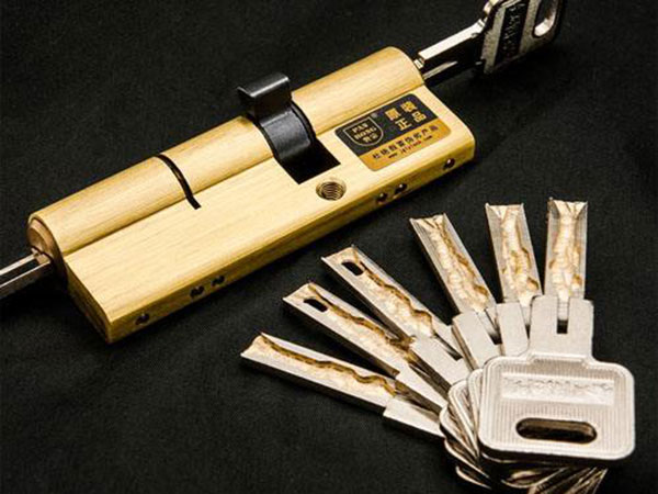 右江24小时上门开锁公司