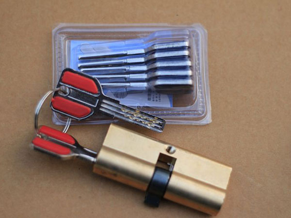 右江24小时上门开锁公司