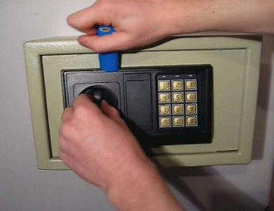 右江24小时上门开锁公司