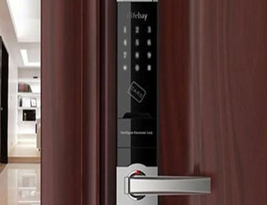 右江24小时上门开锁公司